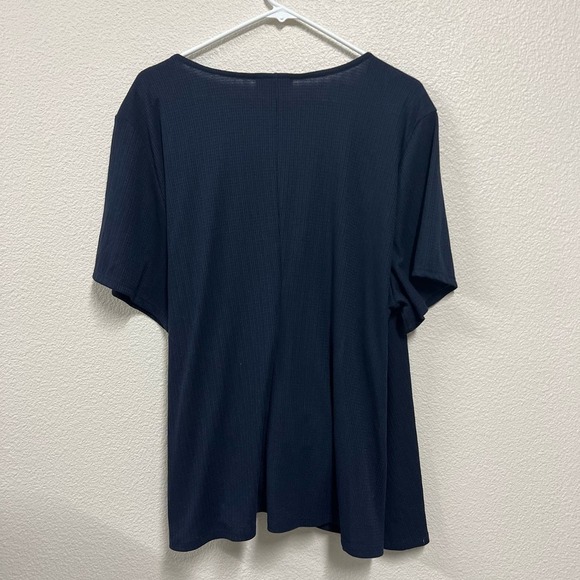 Lane Bryant Navy Blue V Neck Wrap Fitted Blouse T Shirt Size 26/28 - Picture 4 of 6